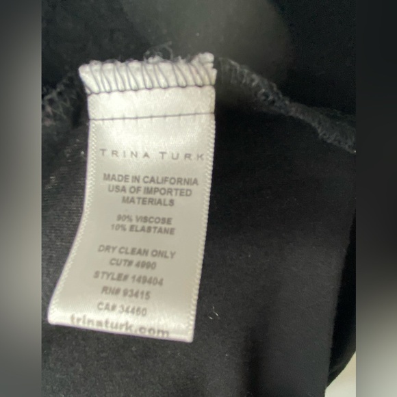 TRINA TURK Crowl Neck Elegant Black Sleeveless Top - Picture 9 of 10